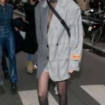 bella-hadid-in-chunky-sneakers